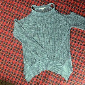 Willow & Clay Open Knit Cold Shoulder Sweater M
